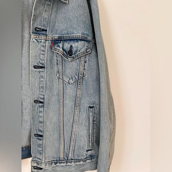 Levi's Light Blue Denim Jacket - Picture 5 of 5